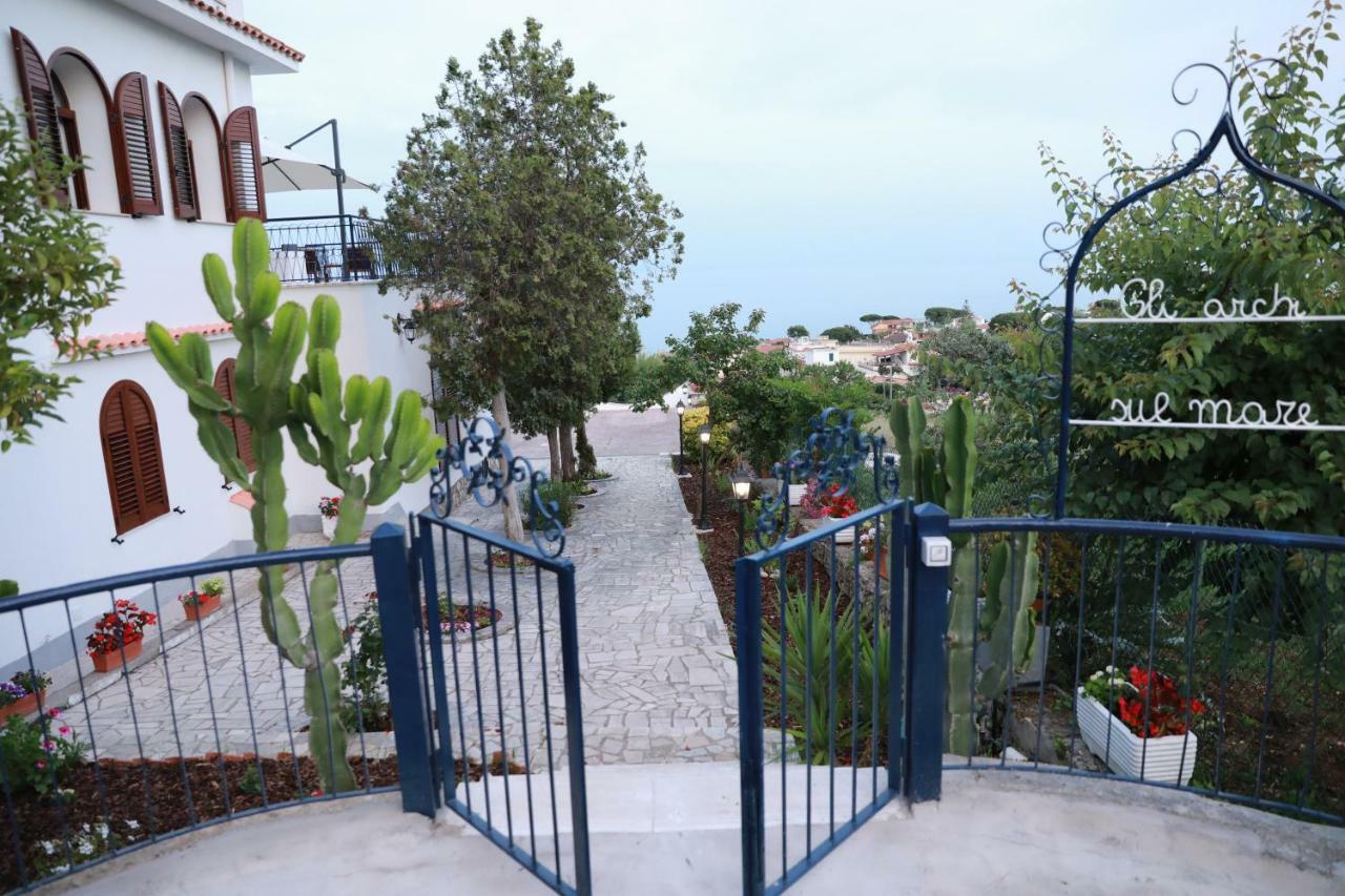 Bed and Breakfast Gli Archi Sul Mare Gaeta Exterior foto
